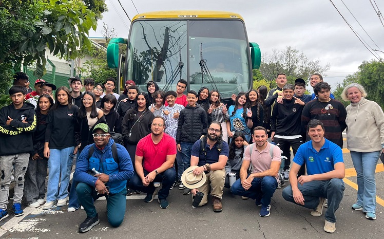 Estudantes da Rede Municipal embarcam para a Mostra Brasileira de Foguetes