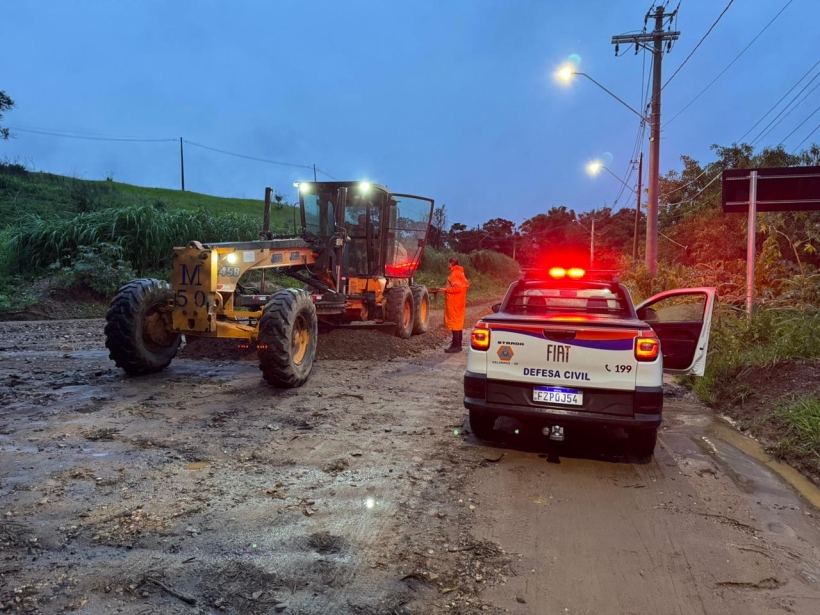 Chuva de 60mm em uma hora causa alagamentos em Valinhos