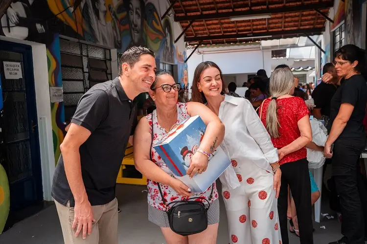 Solidariedade e confraternização marcam Festa de Natal do Fundo Social