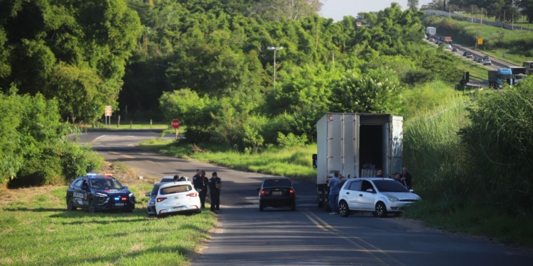 Quadrilha rouba carga de celulares avaliada em R$ 479 mil em Jaguariúna